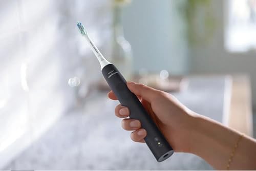 White protectiveclean 4100 electric toothbrush — photo 5