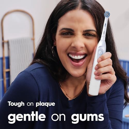 White pro 100 gum care toothbrush — photo 3