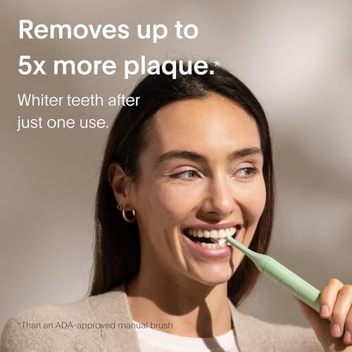 Suri sonic toothbrush with UV case green — photo 3