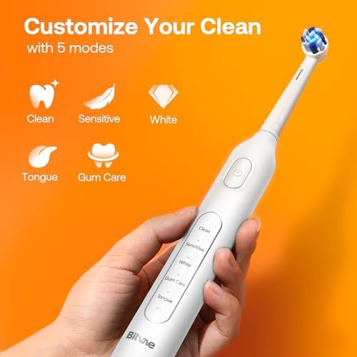 White rotating toothbrush set with travel case — photo 4